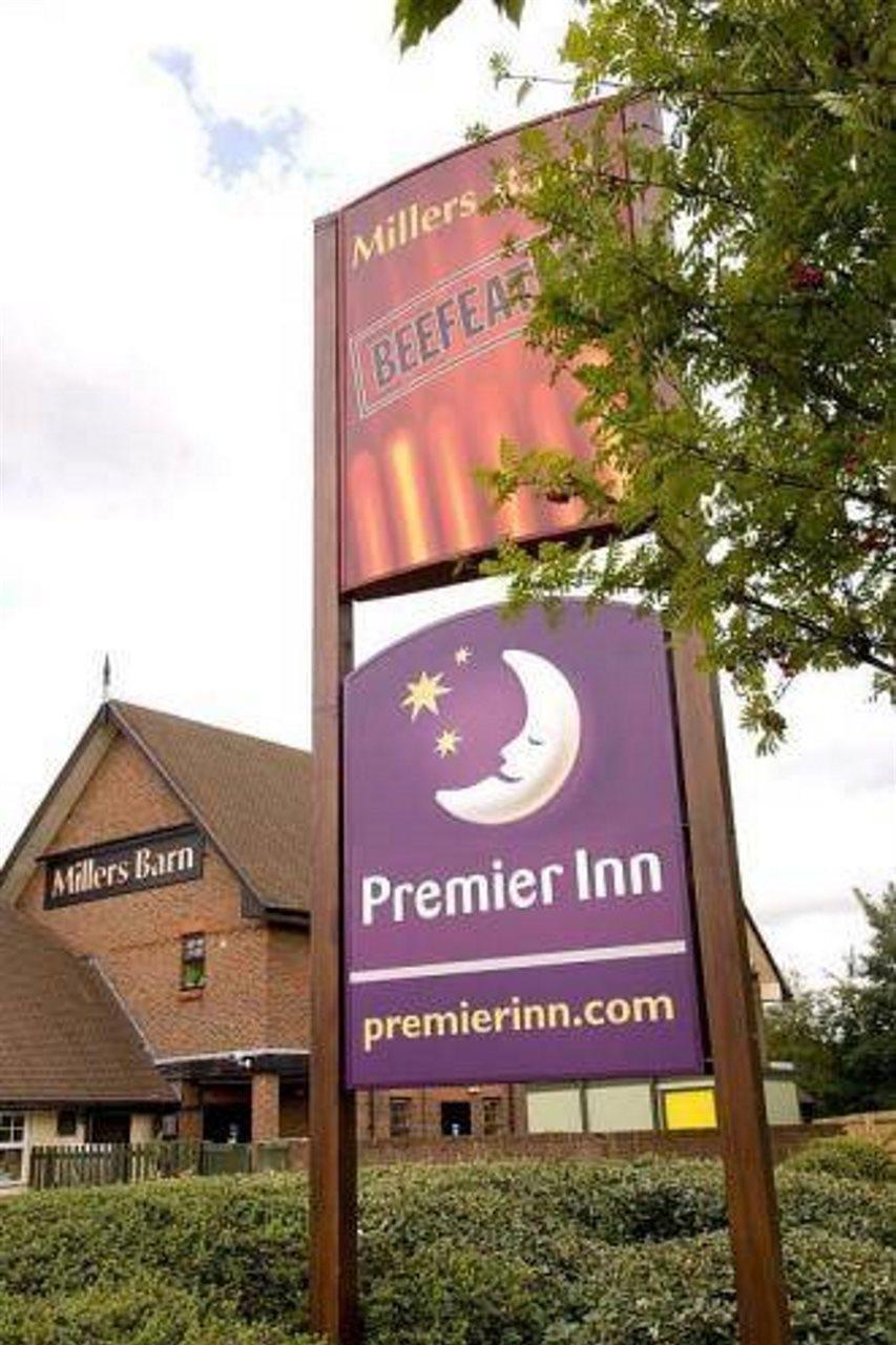 Premier Inn Nottingham West Exterior foto